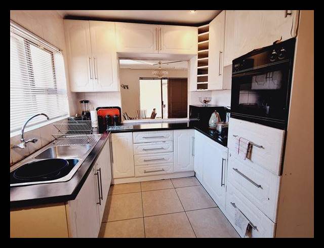 3 BEDROOM HOUSE FOR SALE IN BIRCH ACRES